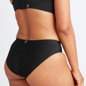 UNOPENED KNIX mystery bundle - 3 small boyshorts